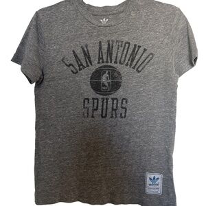 Adidas San Antonio Spurs Youth Medium 10/12 Gray NBA Graphic T Shirt